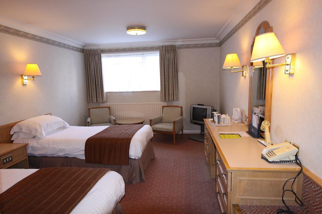 Swallow Churchgate Hotel Harlow Habitación foto